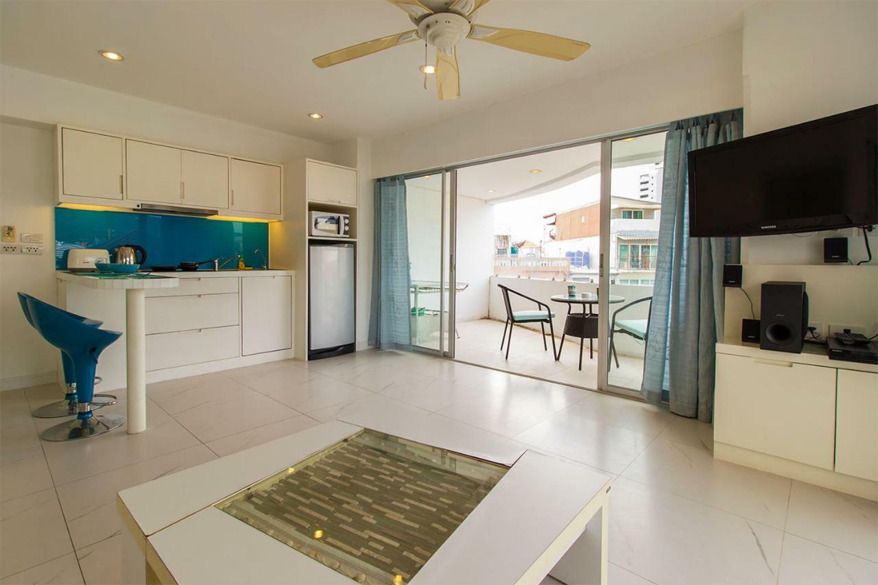 Patong Heritage Apartment By Alexanders Bagian luar foto